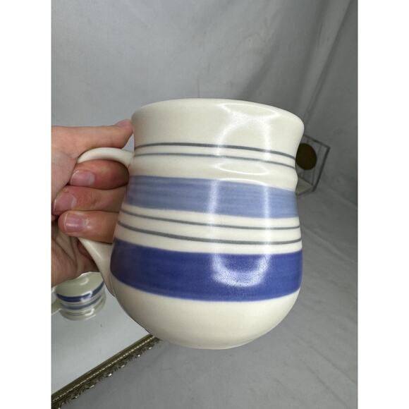 Set of Four Vintage Pfaltzgraff “Rio” Coffee Cups Blue and White Stoneware Mugs - Picture 8 of 8